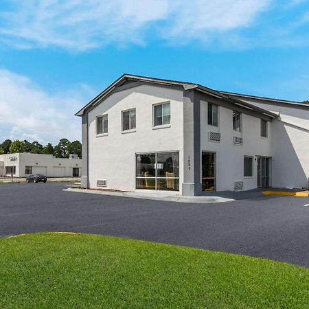 Econo Lodge Cherry Point Havelock Kültér fotó