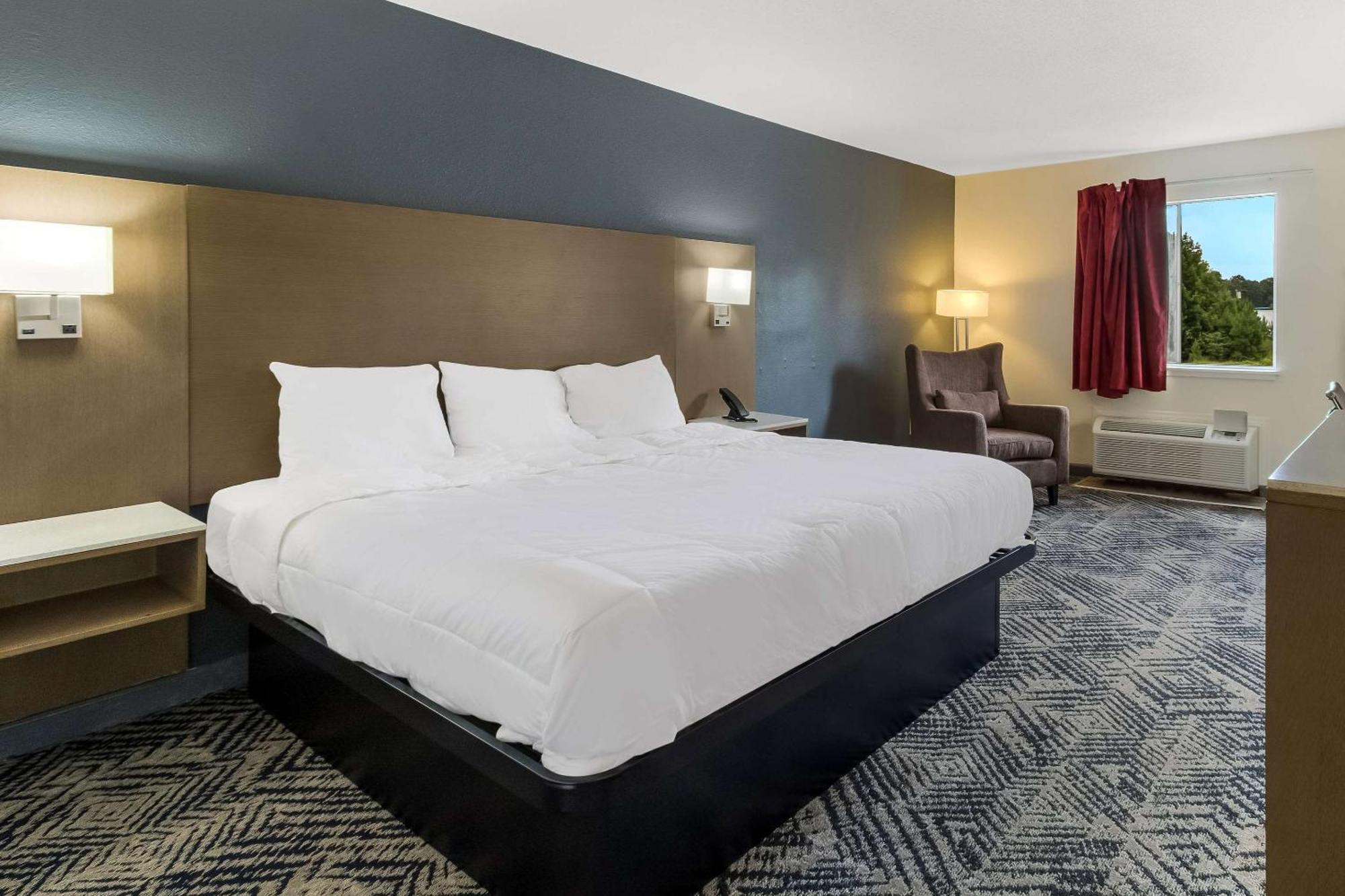 Econo Lodge Cherry Point Havelock Kültér fotó