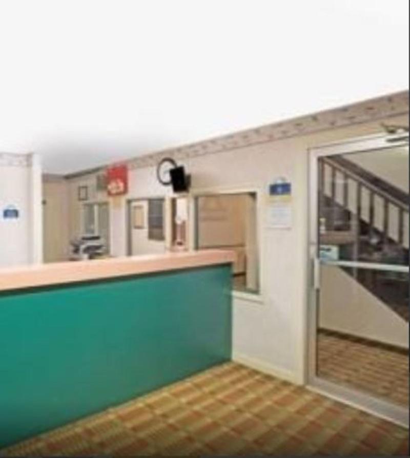 Econo Lodge Cherry Point Havelock Kültér fotó